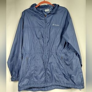Columbia Blue Lightweight Windbreaker